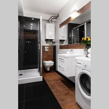 Daire Househost Apartament: Swietego Krzyza Street Krakow